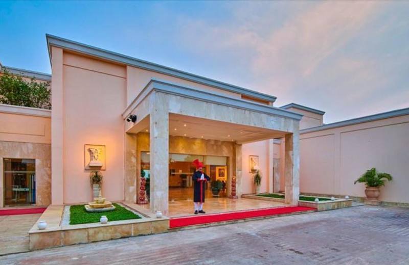 The Lalit Temple View - Luxury stay in Khajuraho